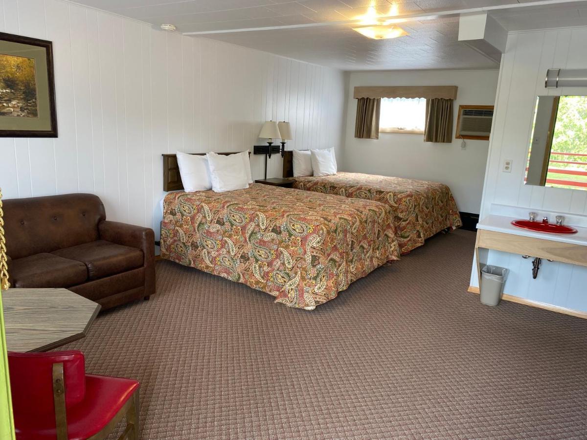 Cedars Motel Айронвуд Екстер'єр фото