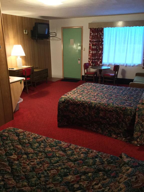 Cedars Motel Айронвуд Екстер'єр фото